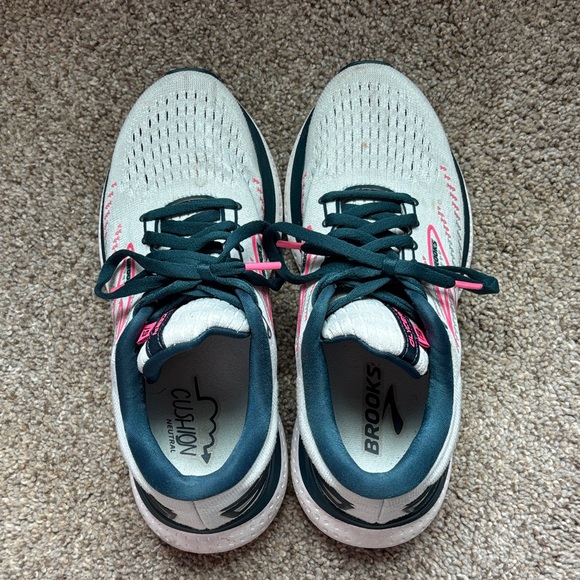 Brooks Women's Athletic Shoes - White and Pink - Picture 4 of 5